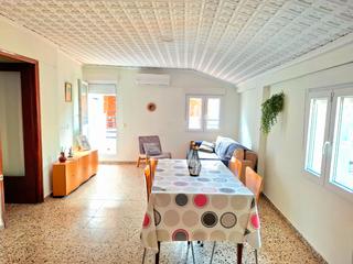 Attique à Calle constitución 1. Se venden atico grande + atico piso pequeño en la misma planta