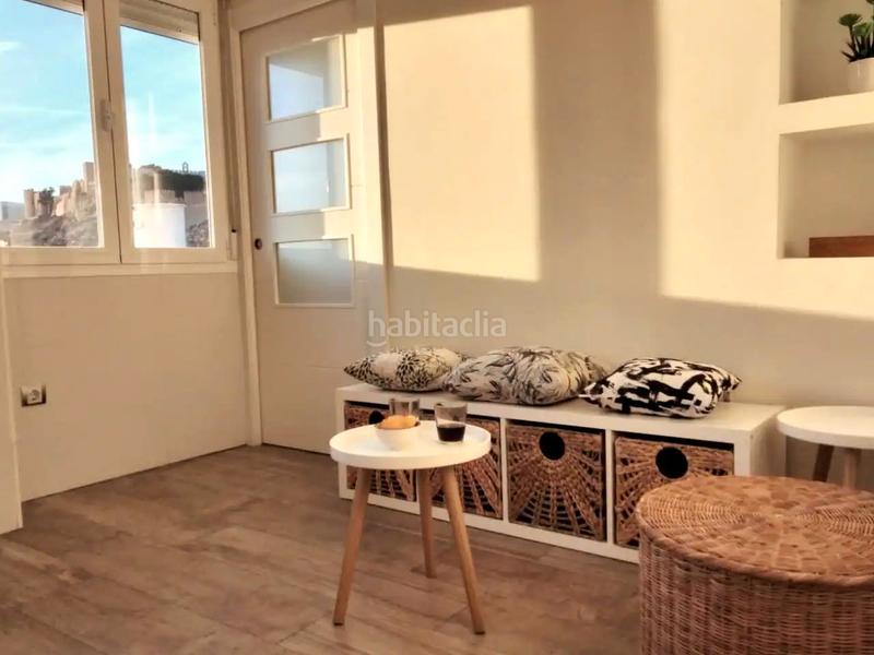 Foto 380ce7aa-1a72-485b-870d-2dad19e8fd3b. Location appartement dans velazquez 4 dans Centro Almería