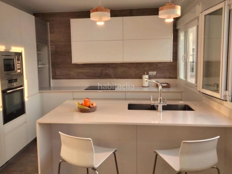 Foto 3be0789a-9fc0-4b13-9c25-2a513500517b. Location appartement dans velazquez 4 dans Centro Almería