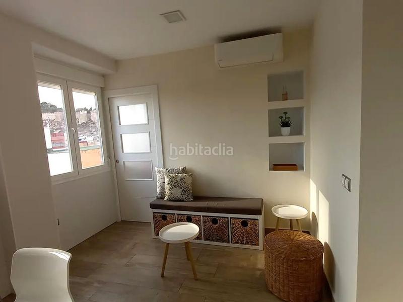 Foto 6d1ae5f8-d848-4911-b55c-da16d92c9a10. Location appartement dans velazquez 4 dans Centro Almería