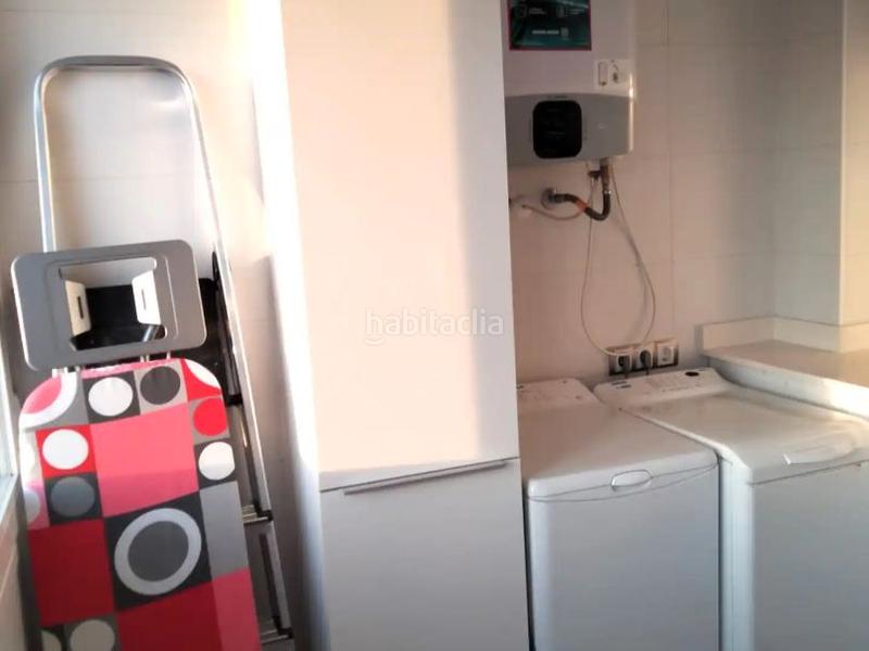 Foto f090bfc7-453a-4964-b12c-bb93874a4942. Location appartement dans velazquez 4 dans Centro Almería