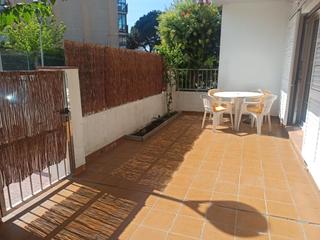 Lloguer Apartament a Ponent 1. Bonito y práctico apartamento a 150 metros de la playa