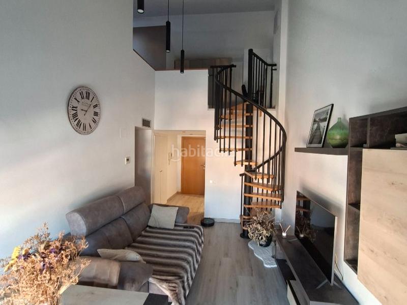 Foto bc7d2ee0-0695-42b2-9594-c357d425ab16. Dúplex en joan alsina 2 precioso atico duplex cerca de la nueva clinica y el corte ingles en Girona
