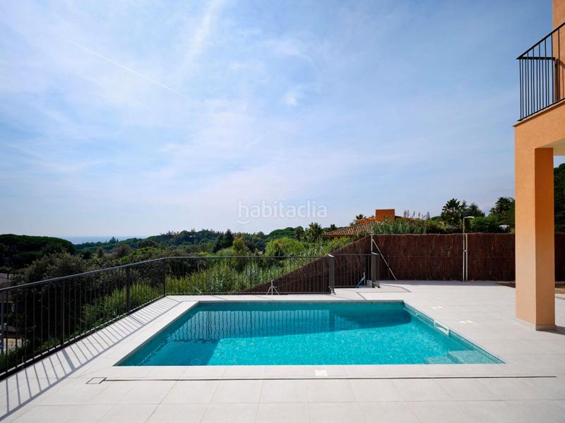 Foto 1f70b116-55bf-452d-b74f-f84503379022. Casa en Supermaresme 20 casa con vistas despejadas al mar a 30 minutos de barcelona en Sant Andreu de Llavaneres