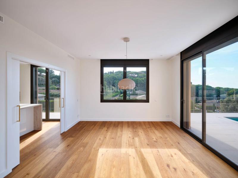 Foto c93918bc-ad30-432a-93a2-f910a9457137. Casa en Supermaresme 20 casa con vistas despejadas al mar a 30 minutos de barcelona en Sant Andreu de Llavaneres