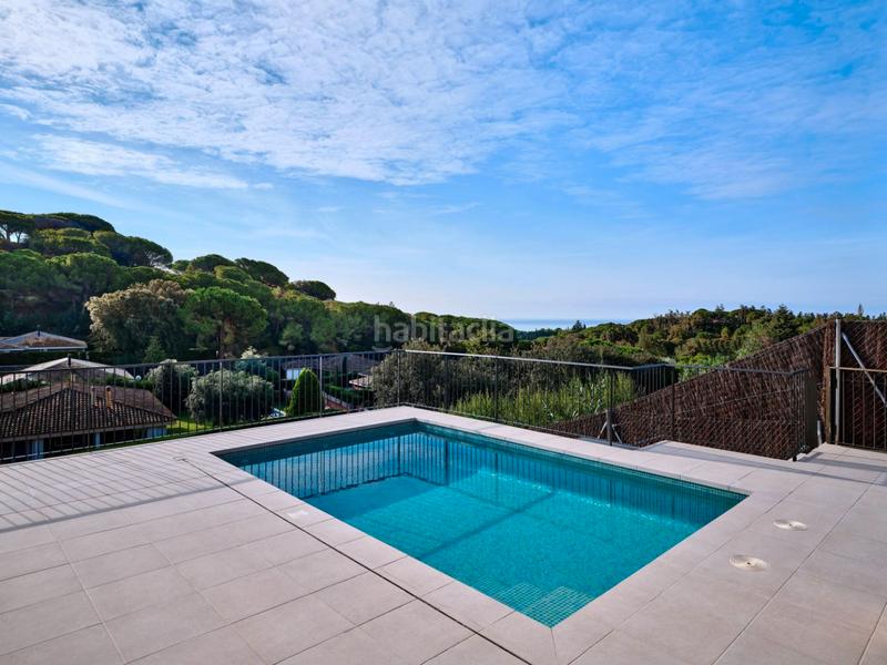 Foto f275008f-c4d0-494d-bc47-75c43346565d. Casa en Supermaresme 20 casa con vistas despejadas al mar a 30 minutos de barcelona en Sant Andreu de Llavaneres