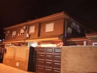 Chalet en C/miguel de unamuno 8. Venta de nuda propiedad 350000€
