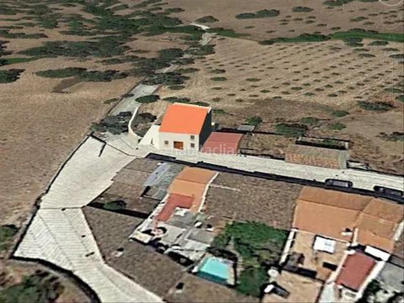 Foto 2f1adaa0-113f-45ad-8076-937d3f81e9e3. Terreno residencial en calle real 52 inmejorable terreno en la sierra de huelva en Cumbres de Enmedio