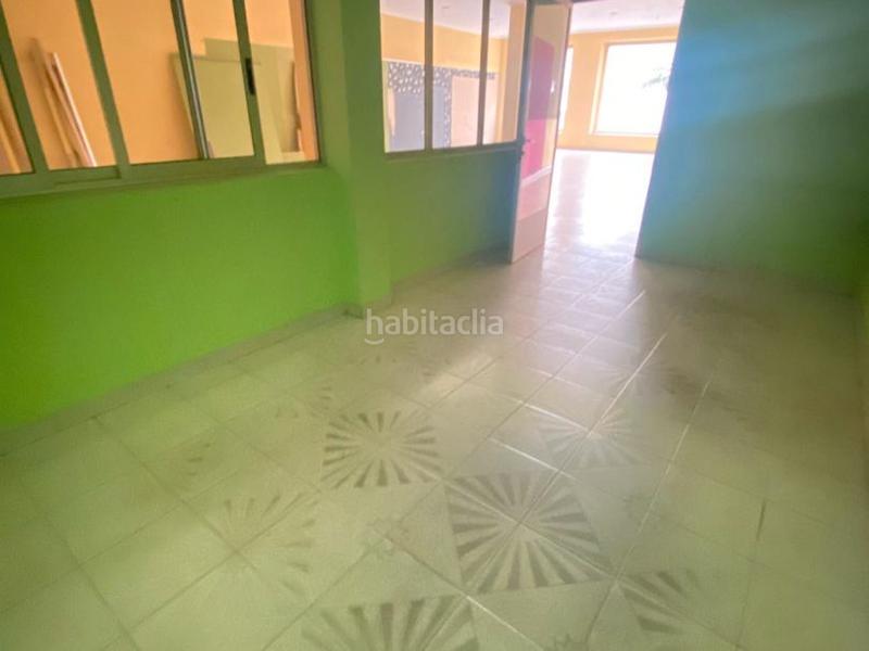 Foto 4b7d0b30-188b-429b-a6ca-fd1de669733d. Alquiler local comercial en avenida de galicia 39 local en alquiler en Ponferrada