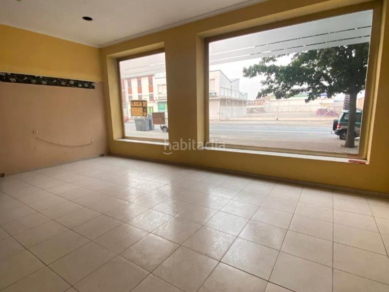 Foto 60cbf1bb-528e-43c7-ac94-9c4cff87f833. Alquiler local comercial en avenida de galicia 39 local en alquiler en Ponferrada