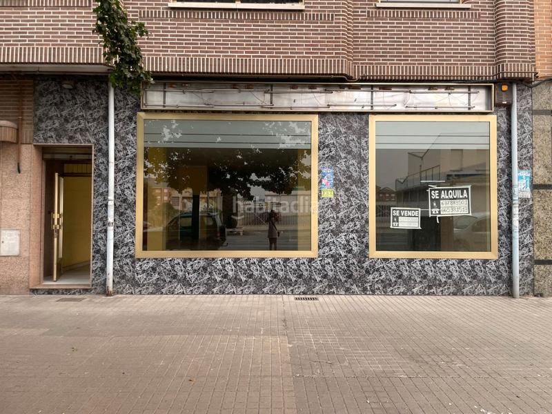 Foto 6466a149-874b-4b89-ba57-1c4b9824e326. Alquiler local comercial en avenida de galicia 39 local en alquiler en Ponferrada