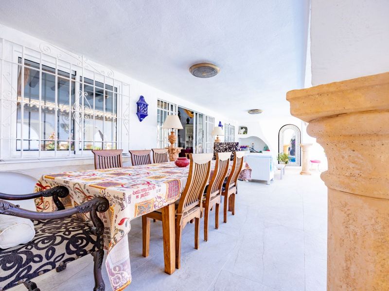 Foto 3d18d97a-1add-4948-a87f-b1de8de67714. Alquiler casa en calle de la playa 3007 en Cabopino - Artola Marbella