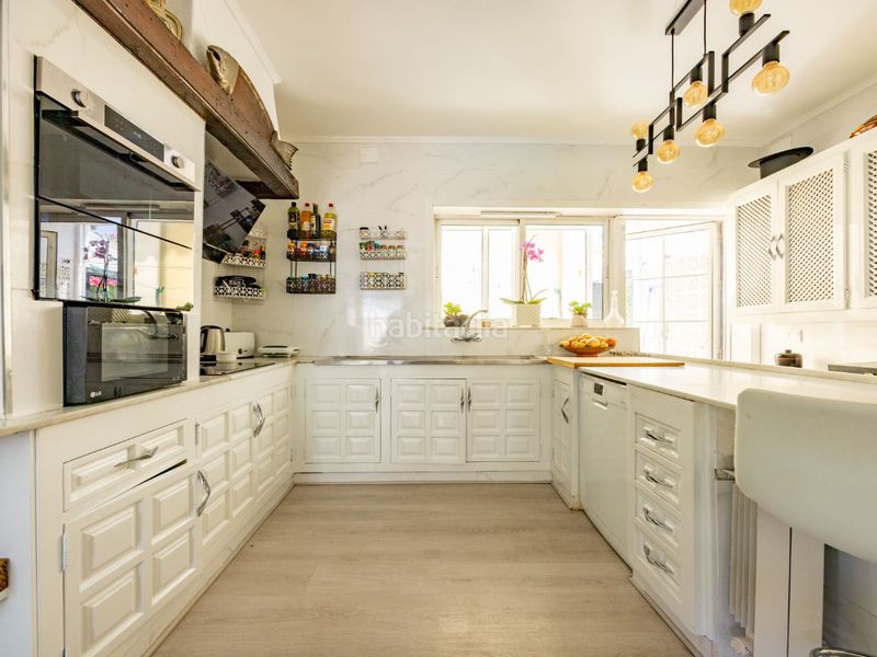 Foto 59659f18-7ad7-4b6b-a40e-2ef4577fddbc. Alquiler casa en calle de la playa 3007 en Cabopino - Artola Marbella