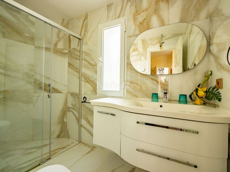 Foto 5df0f257-e46c-4f13-b901-e02648a26978. Alquiler casa en calle de la playa 3007 en Cabopino - Artola Marbella