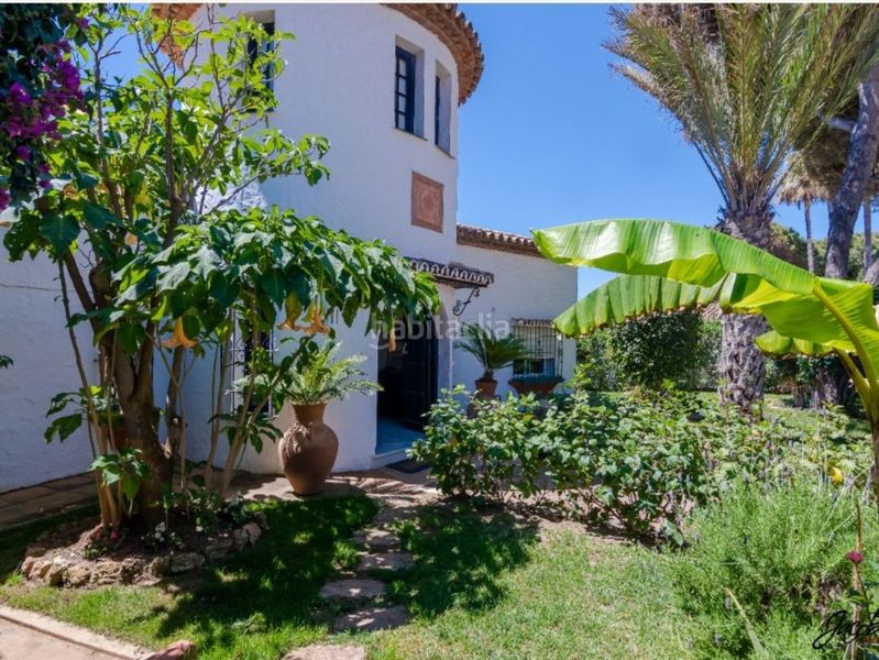 Foto 66dcc0c6-4ea0-4f10-9128-b35c5989bdf3. Alquiler casa en calle de la playa 3007 en Cabopino - Artola Marbella