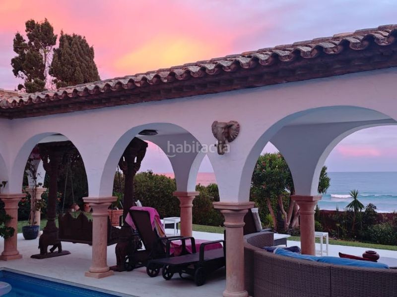 Foto 9b051b6c-112c-4625-b02d-c2b7aefb6b05. Alquiler casa en calle de la playa 3007 en Cabopino - Artola Marbella