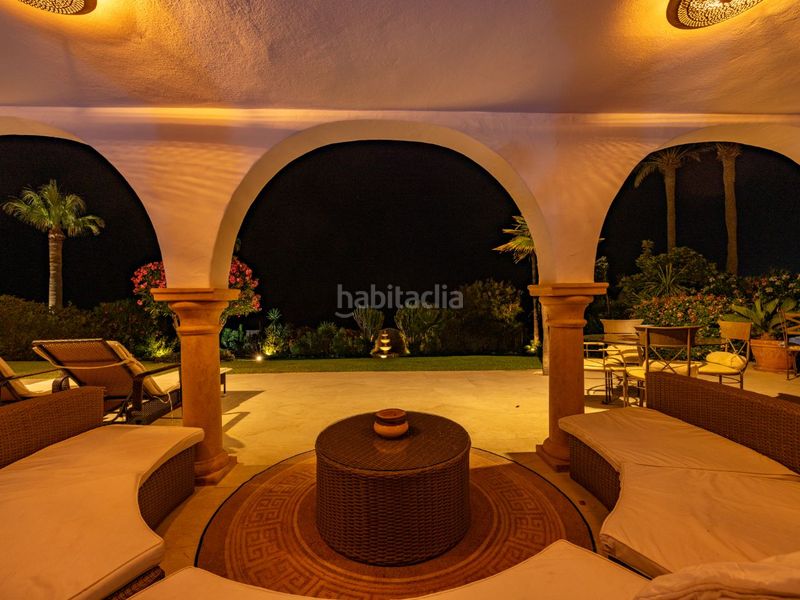 Foto b904a01a-f221-4427-a408-6c4359cc9a38. Alquiler casa en calle de la playa 3007 en Cabopino - Artola Marbella