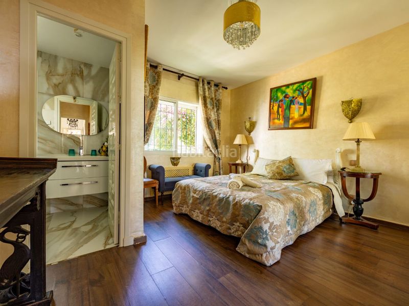 Foto ef862b86-00f9-42d6-b8df-fde1c43b11be. Alquiler casa en calle de la playa 3007 en Cabopino - Artola Marbella