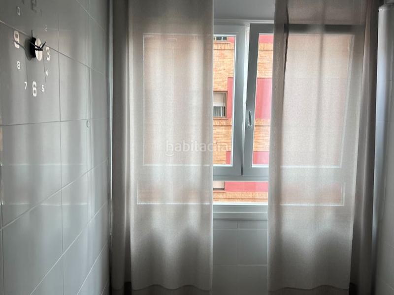 Foto eaf0de66-bec4-4a3d-ac4f-8165b683c517. Alquiler piso en juan xxiii 9 alquilo buen piso reformado en zona Centro c/ juan xxiii n 9 en Cáceres