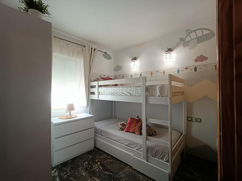 Foto e1671649-5a6b-48fa-980e-0eb7831d9c3f. Ático en castaño 50 tranquilo y amplio ático-duplex entre el mar y la vegetación en Fuengirola