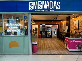 Pas-de-porte Local commercial à Avenida de francisco tomàs i valiente 70. Local de empanadas argentinas en activo en consolidado centro co