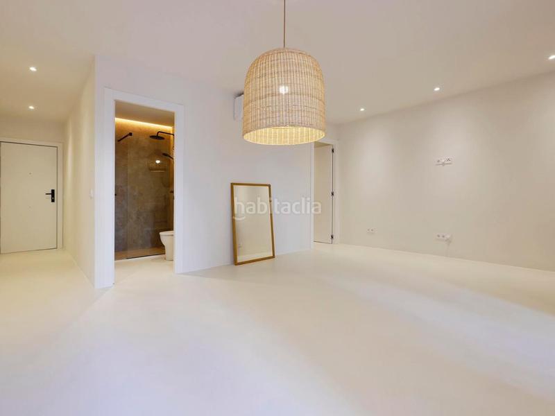 Foto 332ef72f-0f96-4a0e-8c23-967372ef51f1. Piso en varsovia 69 oportunidad en horta-Guinardó con terraza de 30m² en Barcelona