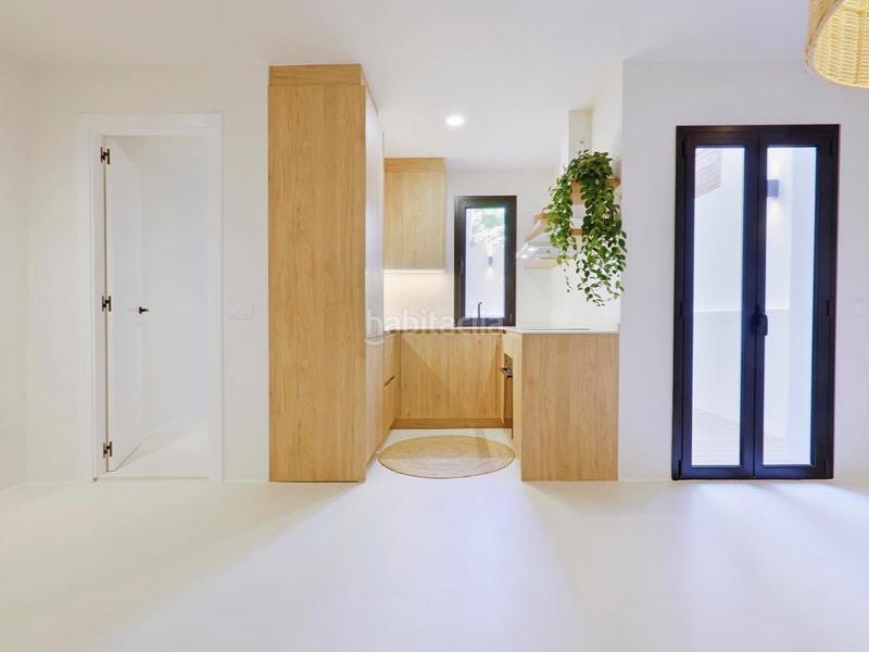 Foto 49b67e4d-4124-46e5-9753-cd5a70b13f8a. Piso en varsovia 69 oportunidad en horta-Guinardó con terraza de 30m² en Barcelona