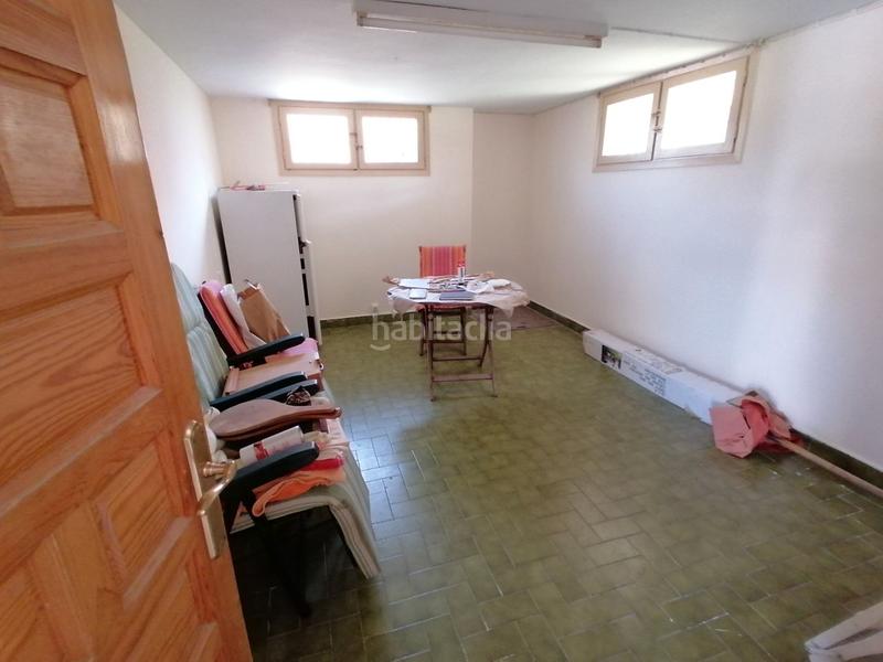 Foto 3bda674f-2478-40e4-92c5-3f32feaedf46. Chalet en avenida de berria primera avenida 21 situada en la villa y a escasos metros de una de la mejores playas de cantabria , la playa de berria en Santoña