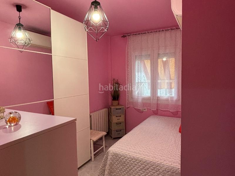 Foto fff99897-f46b-4d20-82ae-9ea4ff157599. Casa adosada en carrer de la verneda 10 casa adosada muy cuidada en Anglès