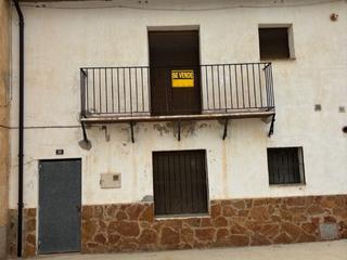 Mas à Calle del horno 19. Espectacular doble vivienda en fuen del cepo albentosa