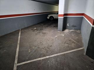Alquiler Parking coche en Corcega 173. Parking para coche y moto