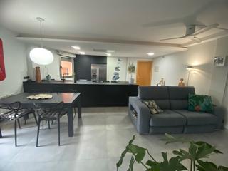 Dúplex a Plaça bages 1. Dúplex renovado para entrar a vivir y decorar a tu gusto