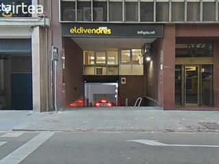 Lloguer Oficina a Passeig de pere iii 94. Fantastico despacho profesional ubicacion excelente