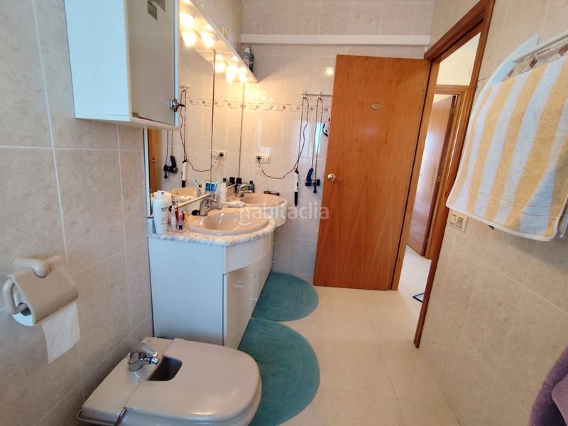 Foto a04aa748-71bb-43b7-b301-68925ceb9a4c. Casa en avinguda de la diversitat 100 chalet adosado en el centro de miami en Miami Platja
