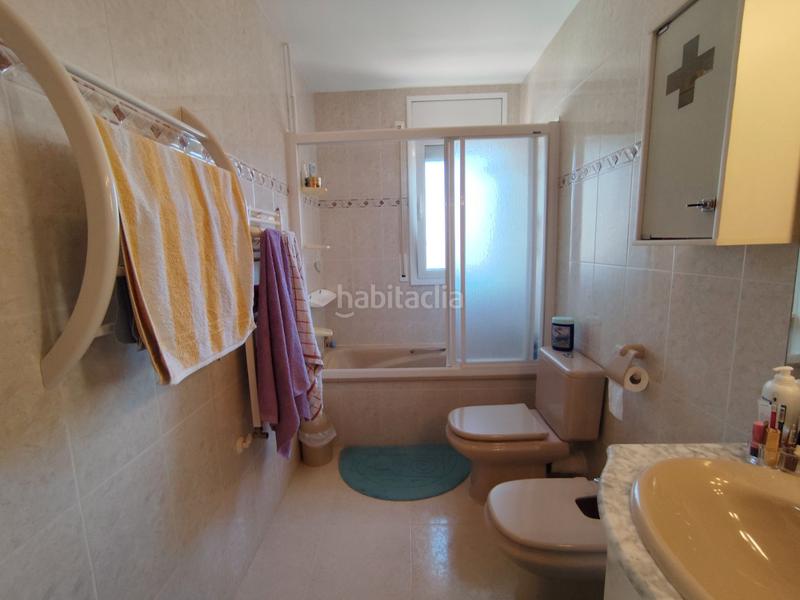 Foto ebd935d5-96d3-400e-8d16-a426e58c9d0e. Casa en avinguda de la diversitat 100 chalet adosado en el centro de miami en Miami Platja