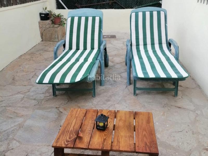 Foto fc4a5968-cb87-43ac-9ba2-f3a0e096f57b. Chalet en carrer la puda montserrat 15 casa independiente con piscina y barbacoa en Esparreguera
