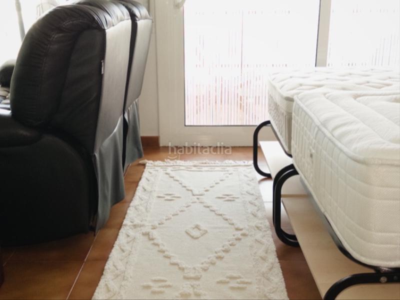 Foto 204a7cd7-f297-46b5-8383-53f28b811991. Estudio en pla de Fenals 1-5 apartamento junto al mar con piscina y jardín cerca de barcelona y girona en Lloret de Mar