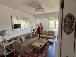 Rent Flat in Calle añastro  21. Particular alquila piso muy limonoso con trastero – zona verde y