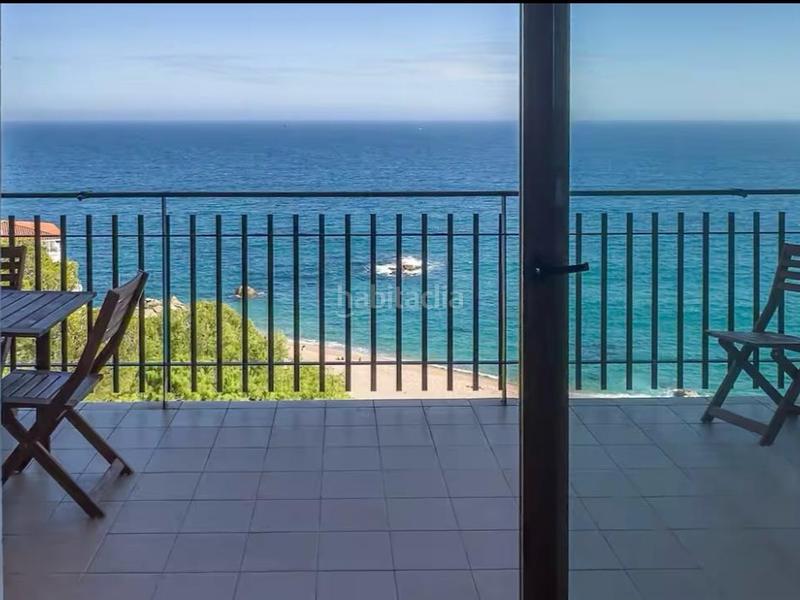 Foto ecab19d2-d1c6-426b-8703-dc3a5741cff8. Apartamento en punta rocosa 14 apartamento de lujo primera línea de playa en Platja d´Aro