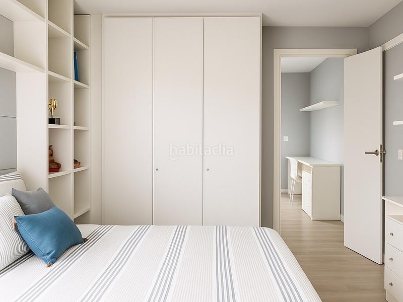 Foto d35e6ccd-7ff9-4652-9242-fe77019a698c. Casa adosada en salvador espriu 1 "casa exclusiva con piscina, jardín, buhardilla y máxima seguridad" en Ripollet