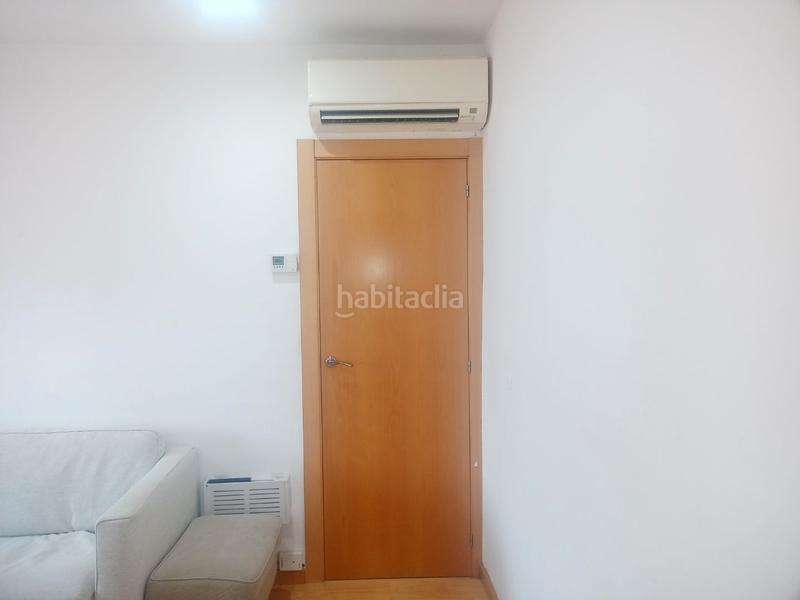 Foto b776097c-c572-4588-8997-001cd117e104. Ático en carrer d'andalusia 3 atico con terraza en Sant Joan Despí