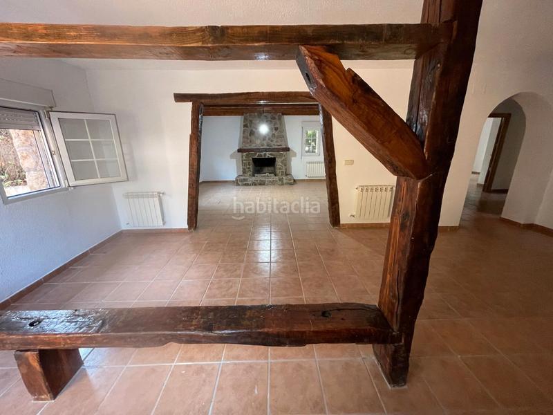 Foto 40222da8-ed06-4f35-a8d4-89c05c4e8c3c. Chalet en calle de los álamos 5 impresionante chalet en Serranillos del Valle