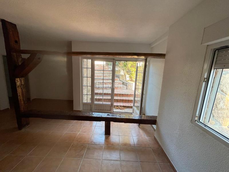 Foto 7ebee40b-5662-46c4-b4c9-7079da611199. Chalet en calle de los álamos 5 impresionante chalet en Serranillos del Valle