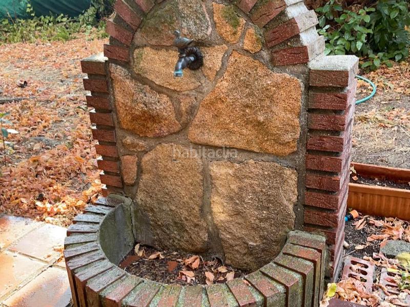 Foto b9b50e47-07b6-42e8-b6db-1afedd964754. Chalet en calle de los álamos 5 impresionante chalet en Serranillos del Valle