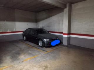 Aparcament cotxe a Carrer de la mare de déu de montserrat 107. Parking en venta