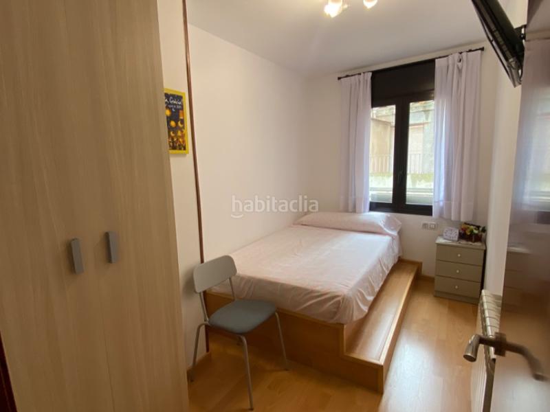 Foto 528ed754-fc1e-4a58-9320-97780d765ce7. Casa adosada en carrer del portal 30 en venda 3 cases adossades amb garatge i dos plantes d’habitatge en Guimerà