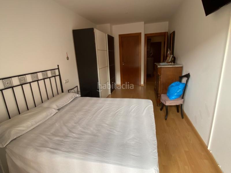 Foto c6ba1b68-7684-45e3-b069-4b8d0a60d941. Casa adosada en carrer del portal 30 en venda 3 cases adossades amb garatge i dos plantes d’habitatge en Guimerà