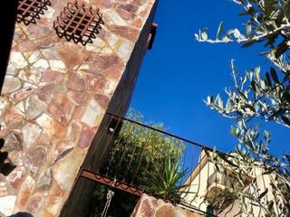 Rent Chalet in Carrer enric prat de la riba 316. Casa en entorno natural