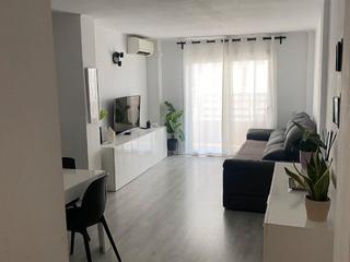 Pis a Sant vicenç de paül 56. ¡piso reformado con gran balcón, aire acondicionado, parking y e