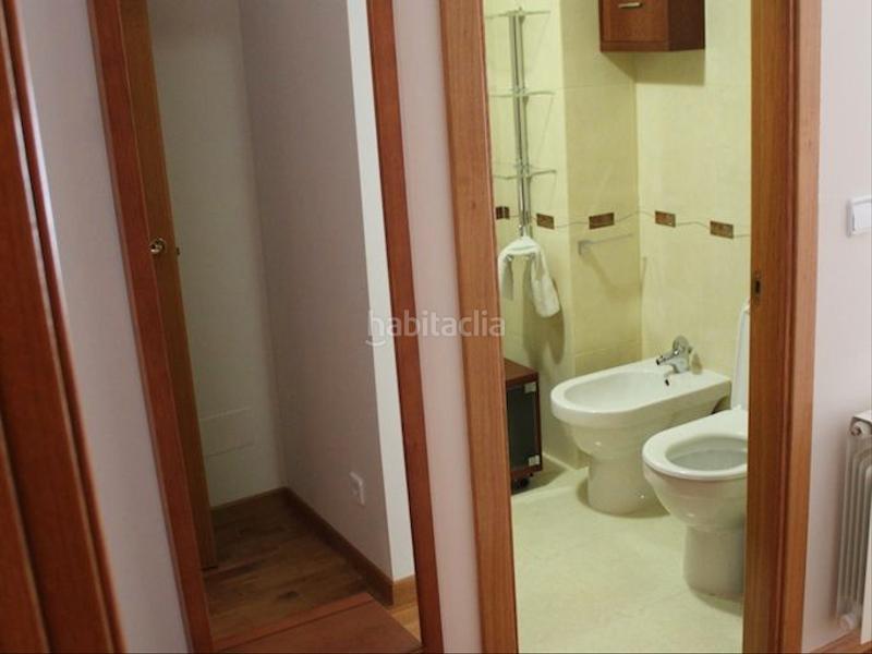 Foto f54d8fbc-b41f-4d9d-9d3c-c07e7190a233. Location appartement dans picos 10 dans Ensanche Coruña (A)